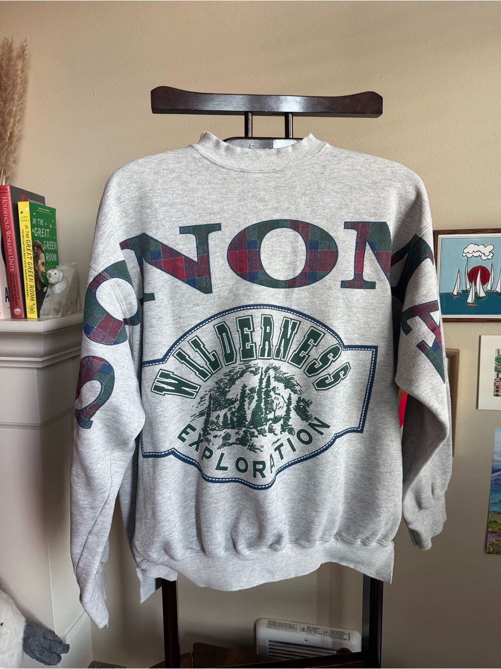 90’s Graphic Crewneck